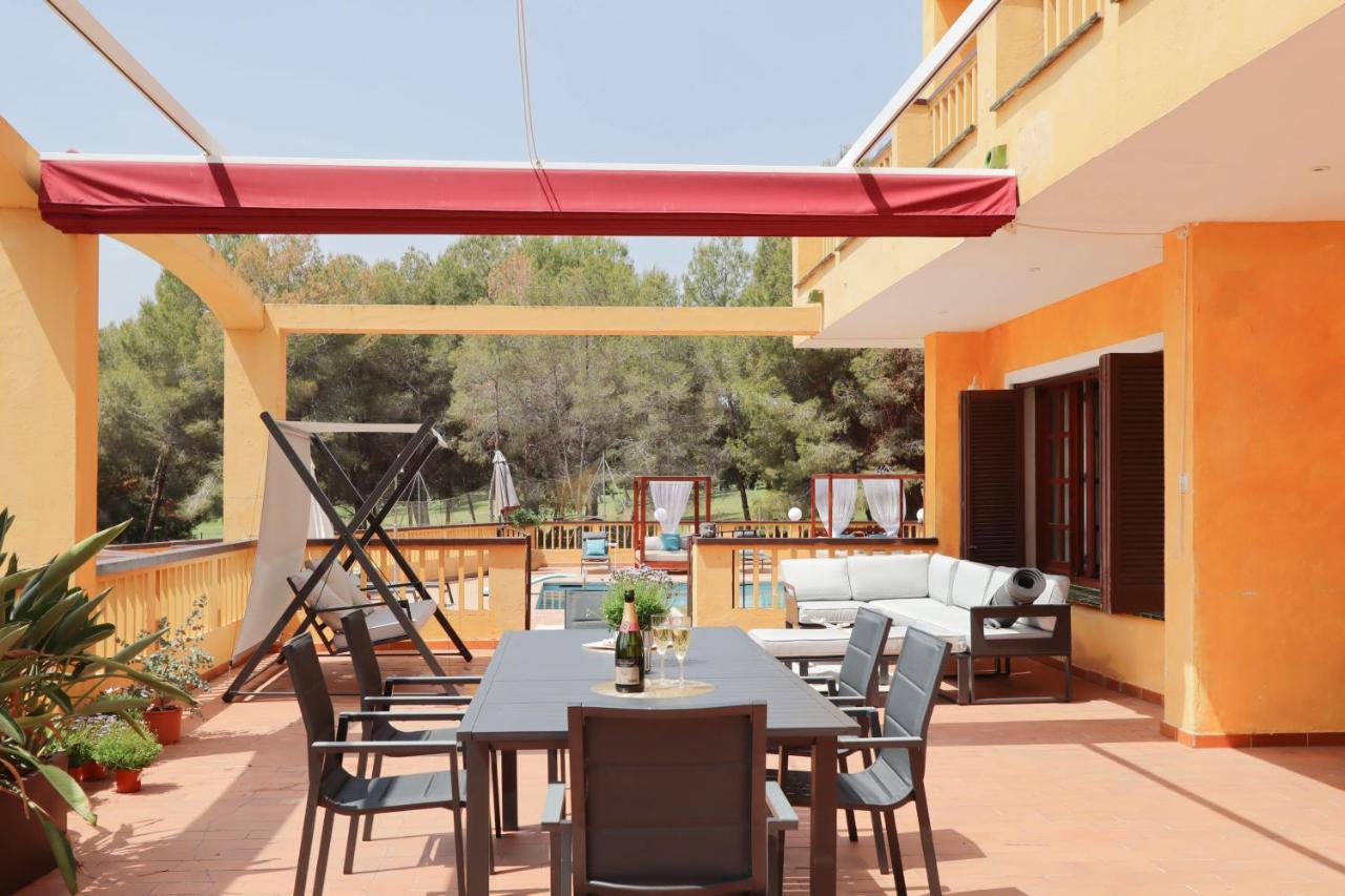 Villa Golf Sitges Vilanova i la Geltrú Εξωτερικό φωτογραφία
